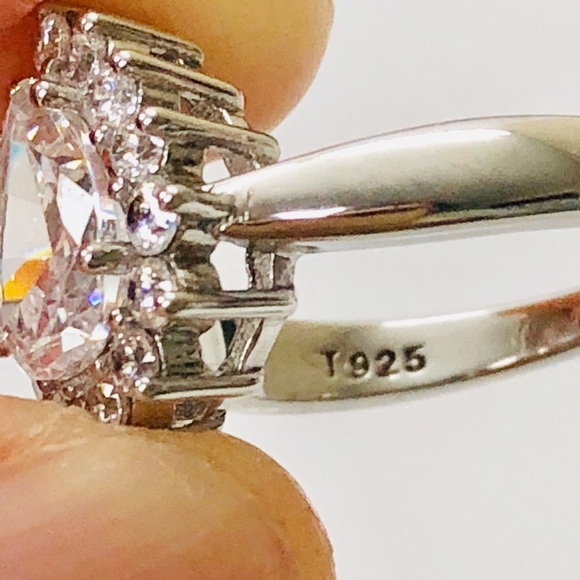 Sterling Silver Pear Cut Halo Ring Engagement ring - Picture 5 of 5